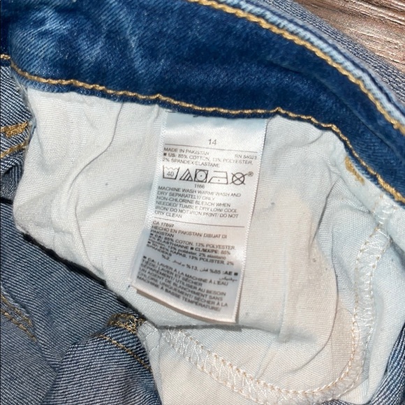 Old Navy Rock star Super Skinny - Picture 3 of 3